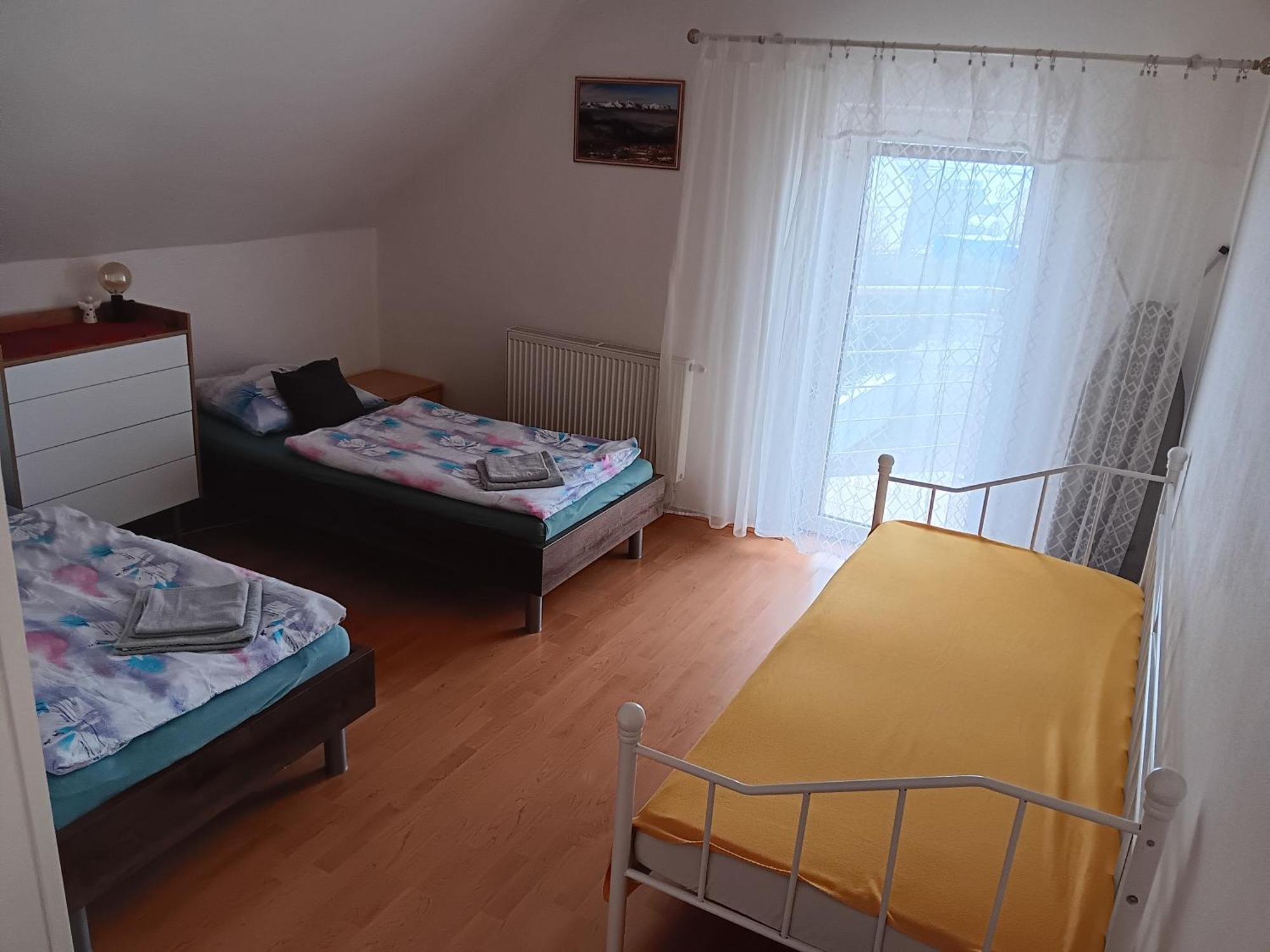 Appartement In Nitra Under The Zobor-Hill מראה חיצוני תמונה