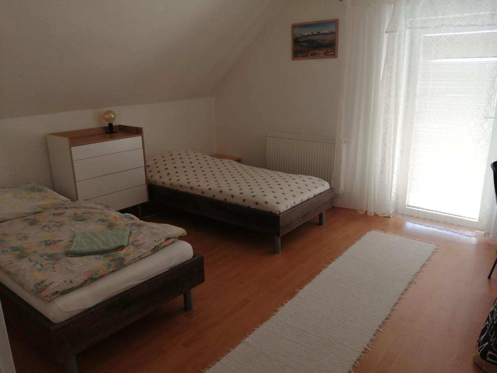 Appartement In Nitra Under The Zobor-Hill מראה חיצוני תמונה