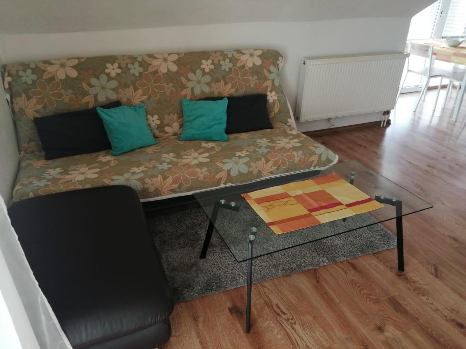 Appartement In Nitra Under The Zobor-Hill מראה חיצוני תמונה