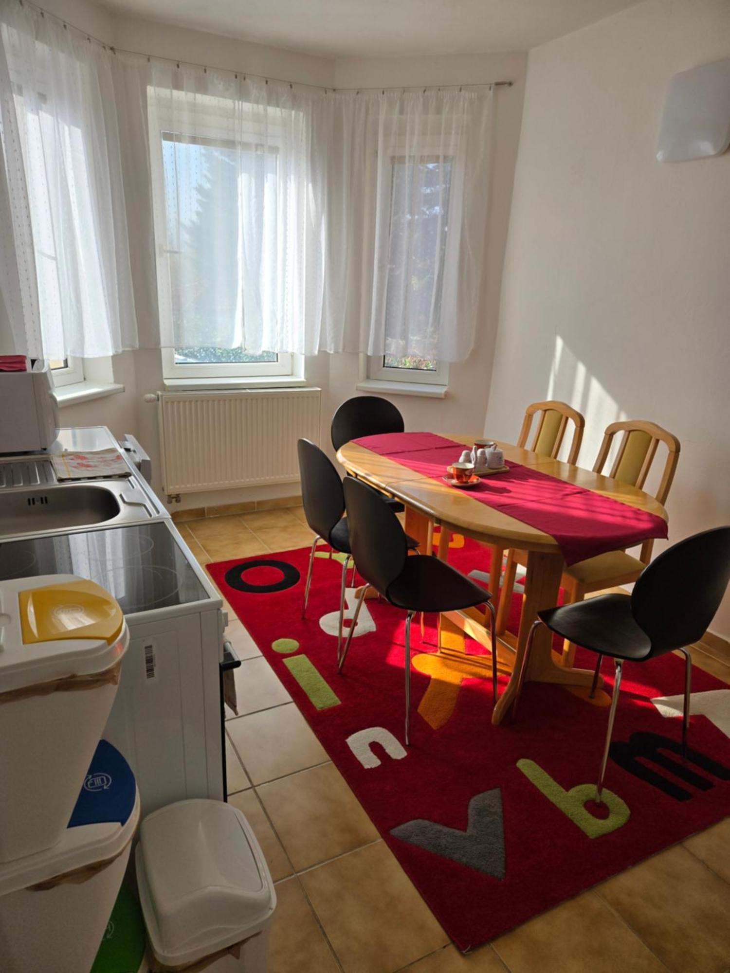 Appartement In Nitra Under The Zobor-Hill מראה חיצוני תמונה